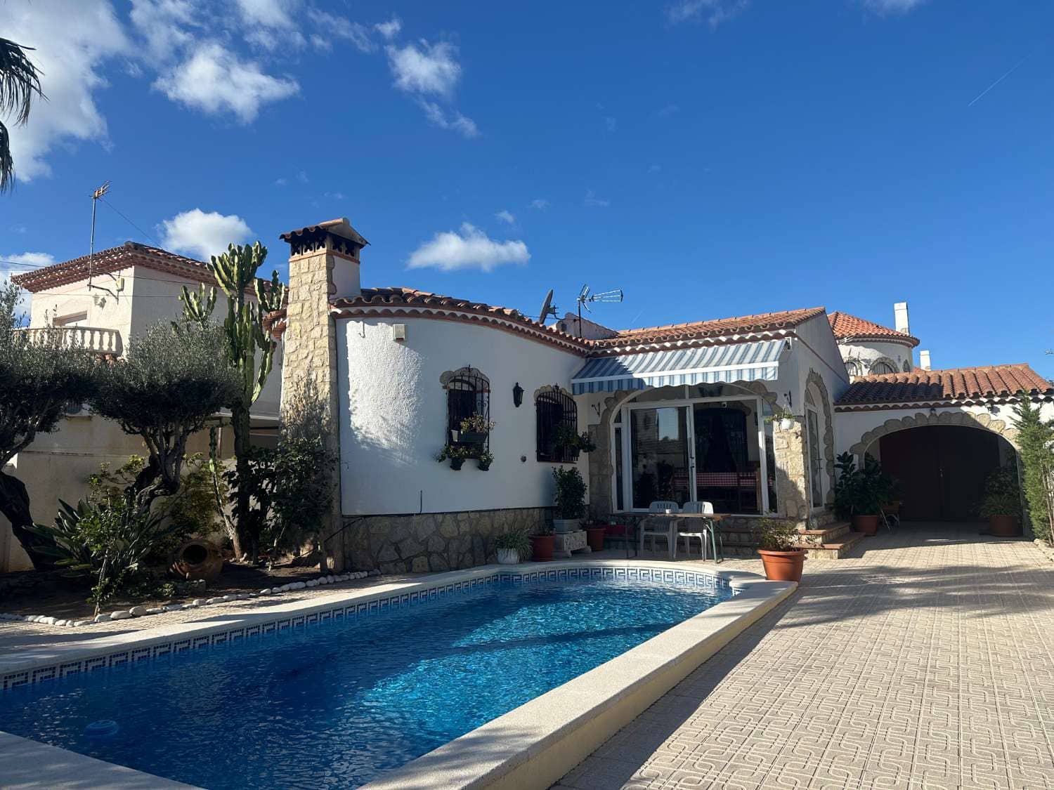 3 Zimmer Villa zu verkaufen in Mont-roig del Camp mit Pool Garage - 310.000 € (Ref: 9625381)