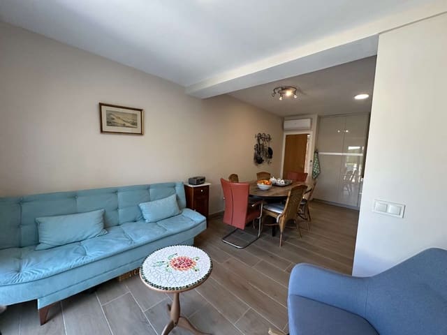 4 quarto Moradia Geminada para venda em L'Ametlla de Mar com piscina garagem - 450 000 € (Ref: 9690113)