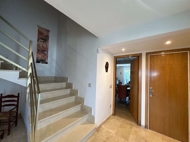 4 quarto Moradia Geminada para venda em L'Ametlla de Mar com piscina garagem - 450 000 € (Ref: 9690113)