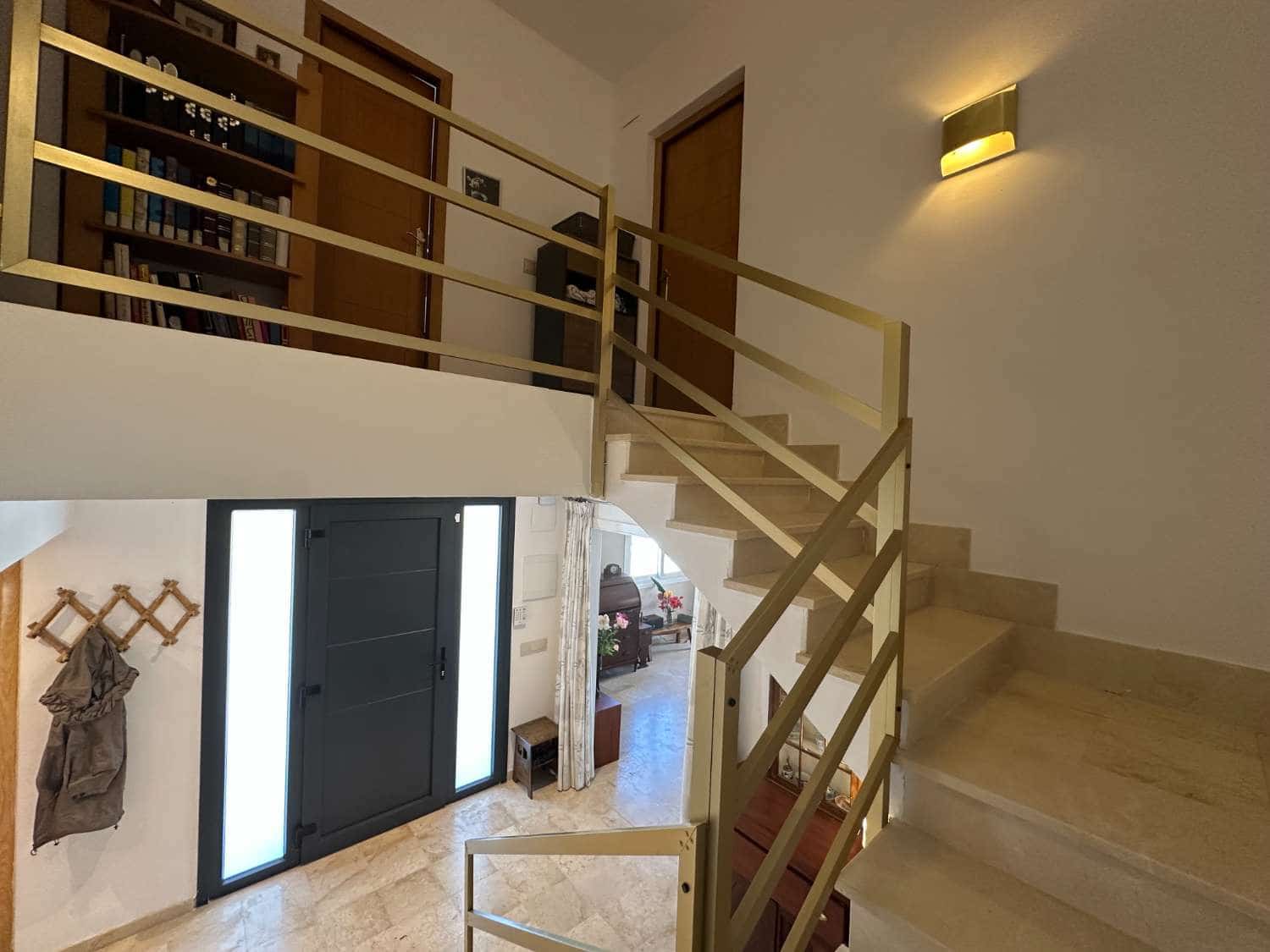 4 quarto Moradia Geminada para venda em L'Ametlla de Mar com piscina garagem - 450 000 € (Ref: 9690113)