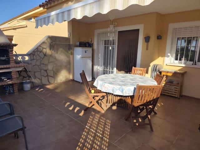 3 makuuhuone Rivitalo myytävänä paikassa Mont-roig del Camp mukana uima-altaan - 280 000 € (Ref: 9755386)