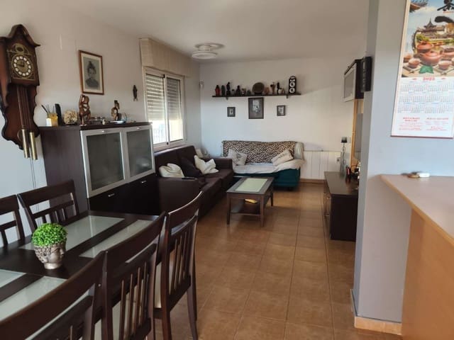 3 makuuhuone Rivitalo myytävänä paikassa Mont-roig del Camp mukana uima-altaan - 280 000 € (Ref: 9755386)