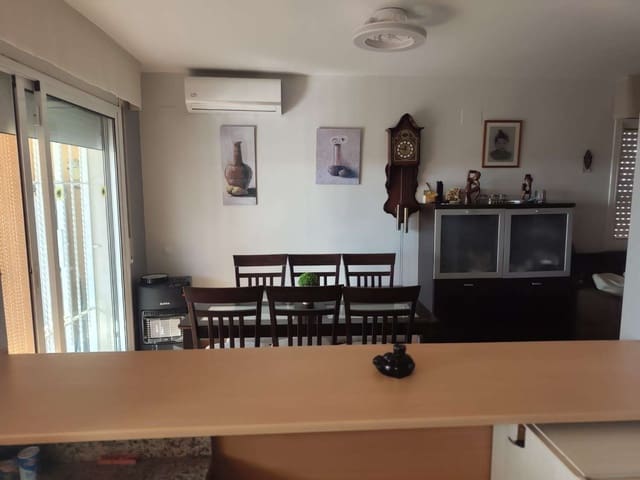 3 makuuhuone Rivitalo myytävänä paikassa Mont-roig del Camp mukana uima-altaan - 280 000 € (Ref: 9755386)