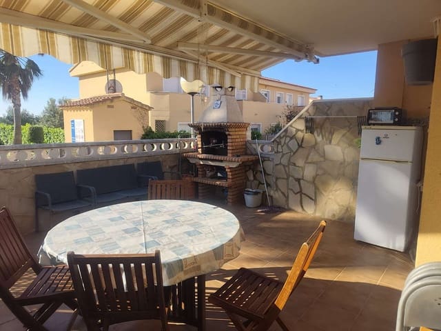 3 makuuhuone Rivitalo myytävänä paikassa Mont-roig del Camp mukana uima-altaan - 280 000 € (Ref: 9755386)