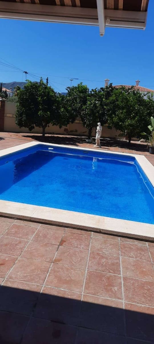Villa te koop in Mont-roig del Camp met zwembad - € 389.000 (Ref: 9755387)