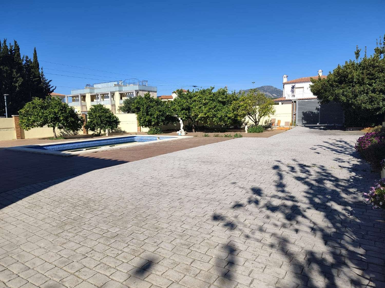 Villa te koop in Mont-roig del Camp met zwembad - € 389.000 (Ref: 9755387)