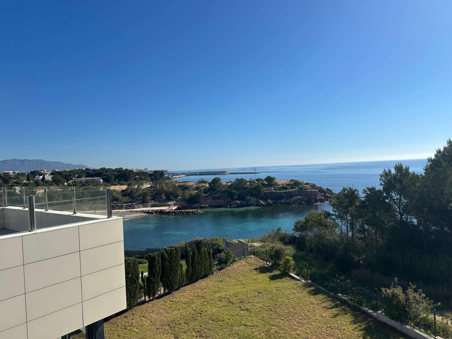 5 soveværelse Byhus til salg i L'Ametlla de Mar med swimmingpool garage - € 1.750.000 (Ref: 9787010)