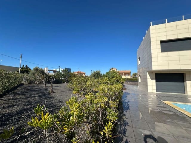 5 soveværelse Byhus til salg i L'Ametlla de Mar med swimmingpool garage - € 1.750.000 (Ref: 9787010)