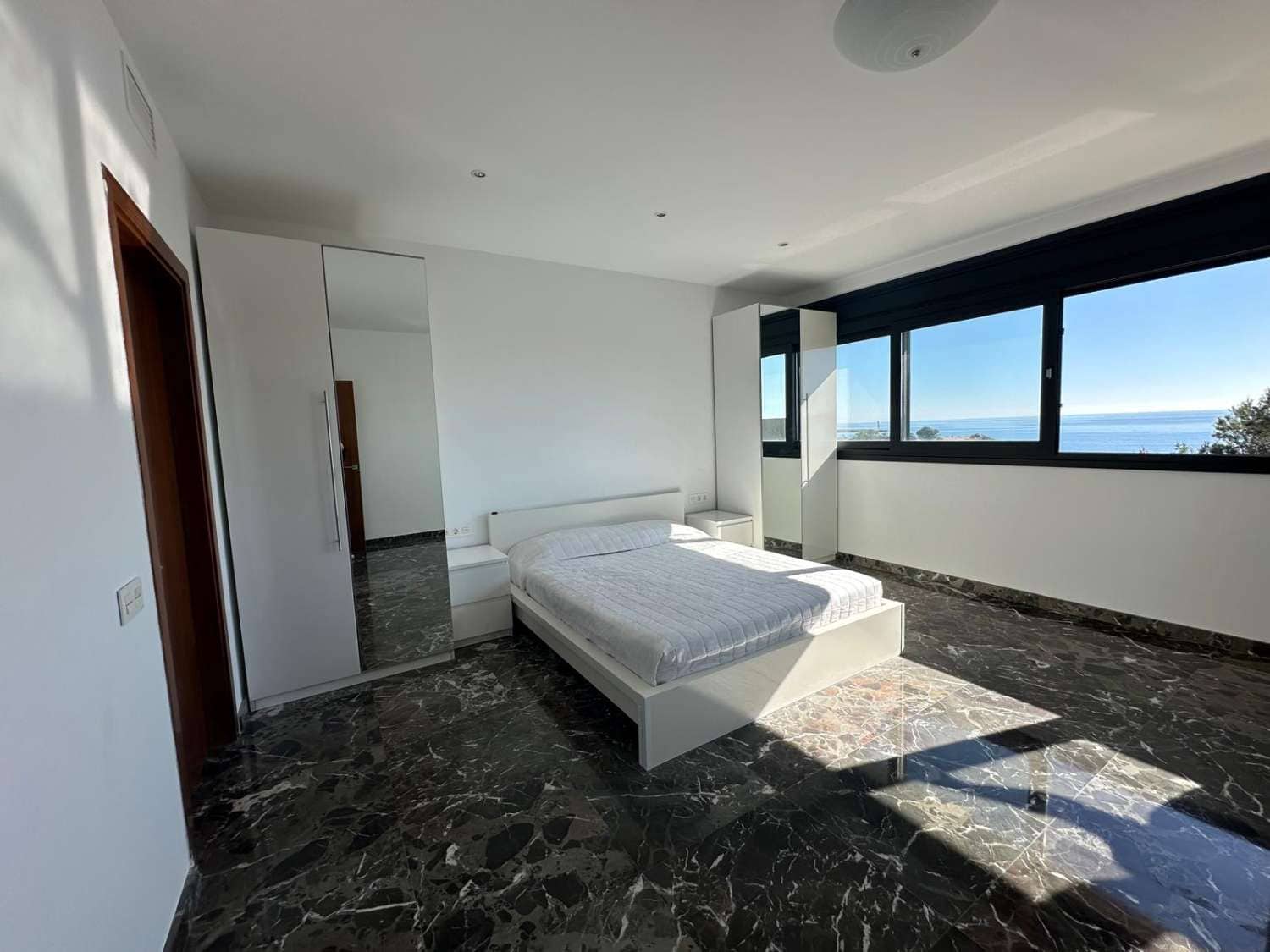 5 soveværelse Byhus til salg i L'Ametlla de Mar med swimmingpool garage - € 1.750.000 (Ref: 9787010)