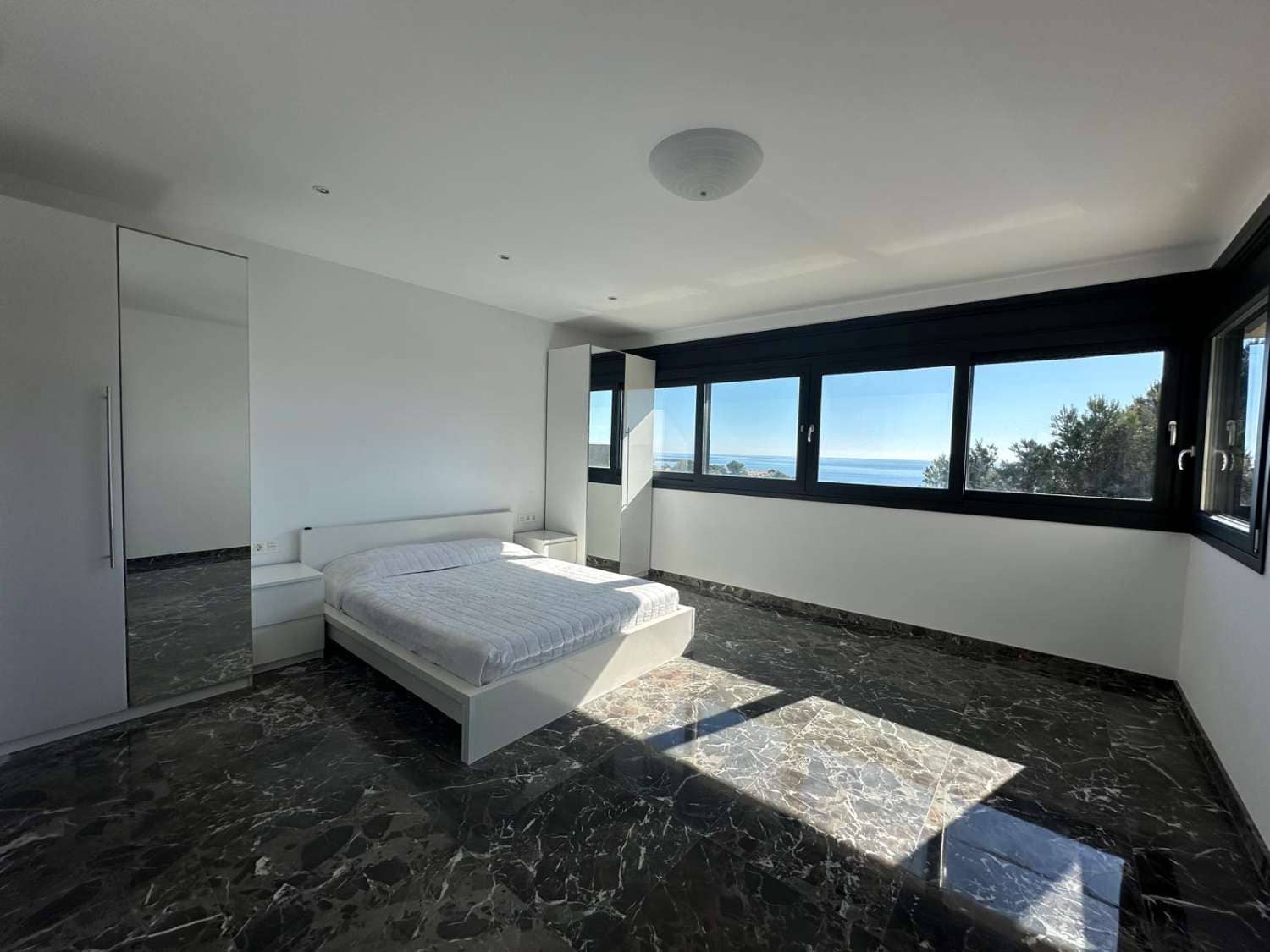 5 soveværelse Byhus til salg i L'Ametlla de Mar med swimmingpool garage - € 1.750.000 (Ref: 9787010)