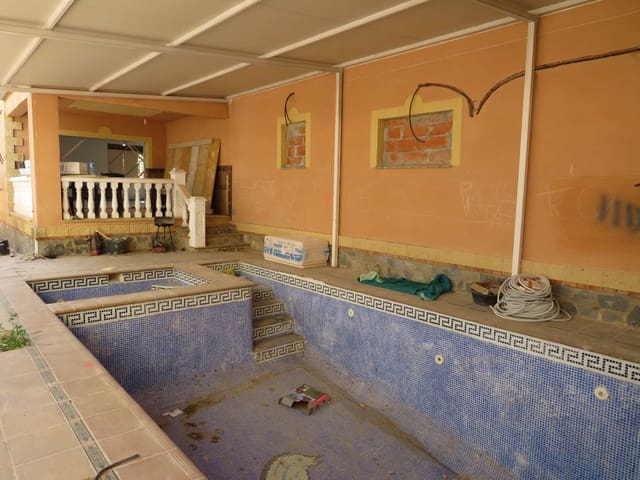 5 sypialnia Willa na sprzedaż w Mont-roig del Camp z basenem garażem - 892 500 € (Ref: 9788182)