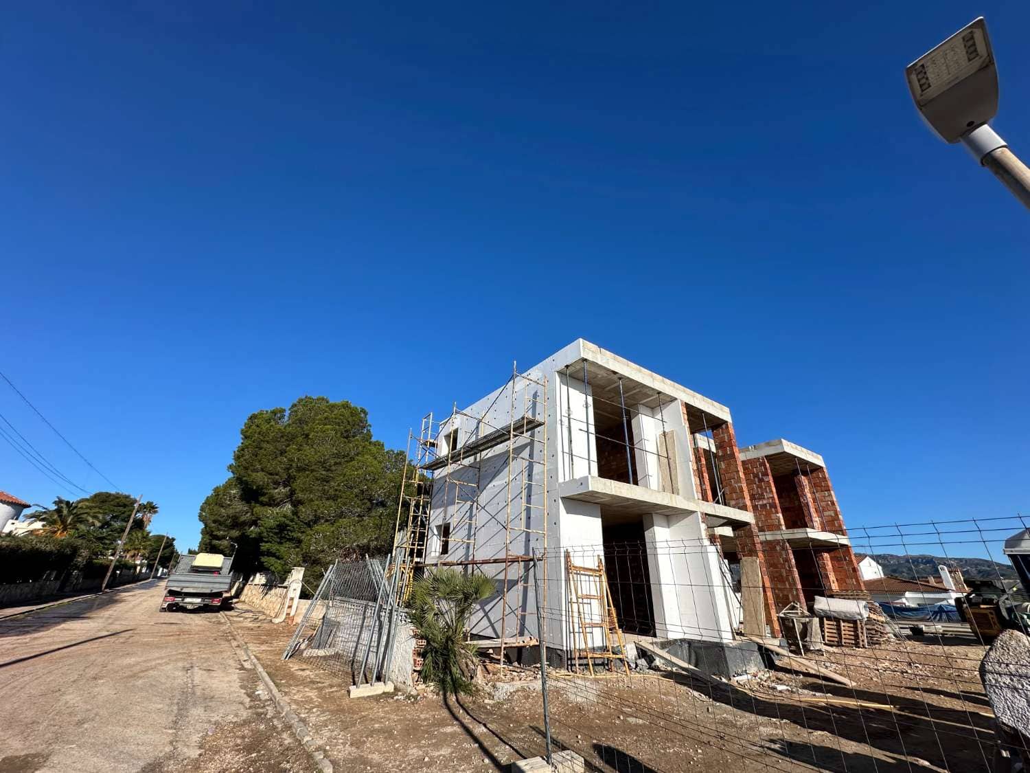4 bedroom Townhouse for sale in L'Ametlla de Mar with pool - € 530,000 (Ref: 9826342)