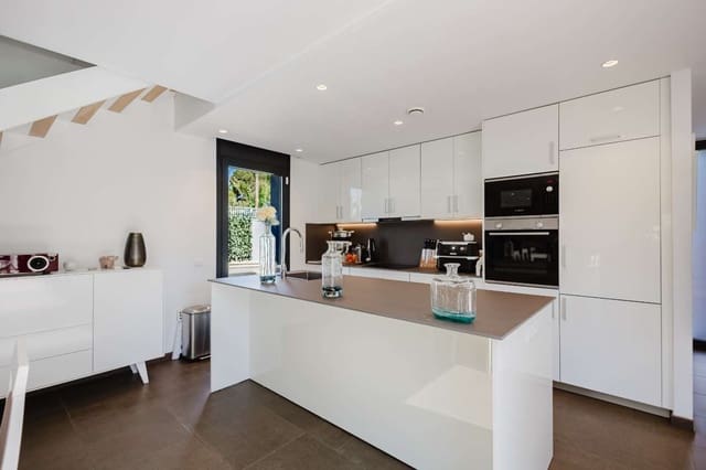 4 camera da letto Villa in vendita in L'Ametlla de Mar con piscina - 780.000 € (Rif: 9826343)