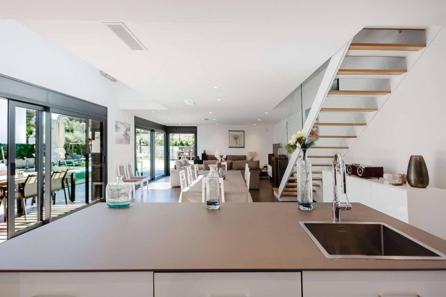 4 bedroom Villa for sale in L'Ametlla de Mar with pool garage - € 780,000 (Ref: 9826343)