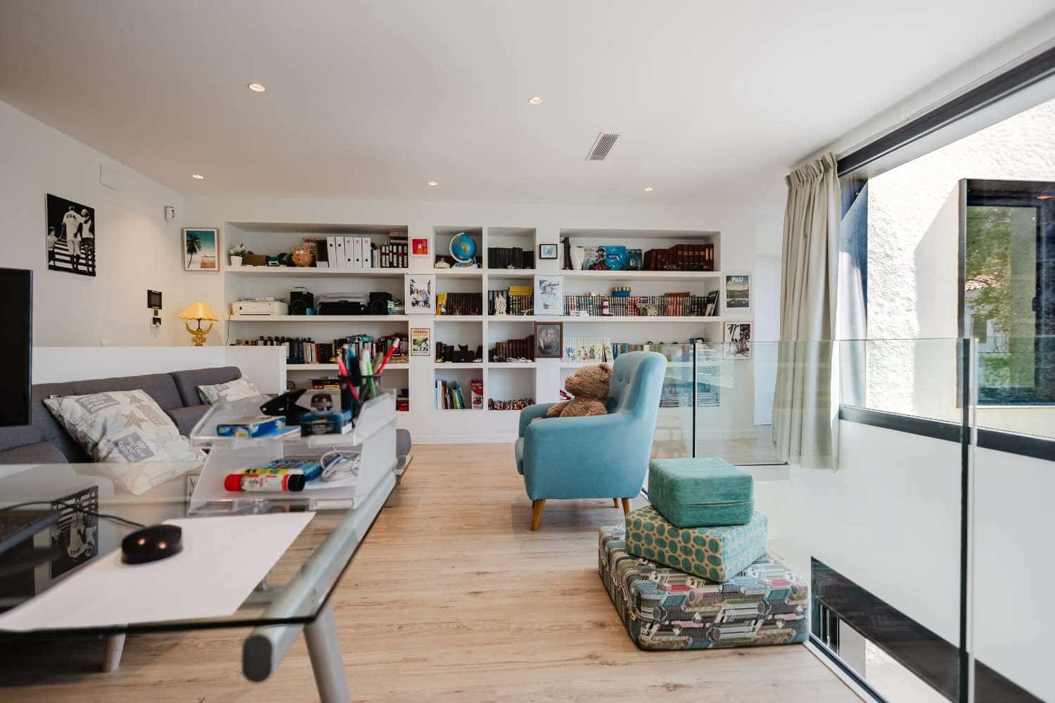 4 bedroom Villa for sale in L'Ametlla de Mar with pool garage - € 780,000 (Ref: 9826343)