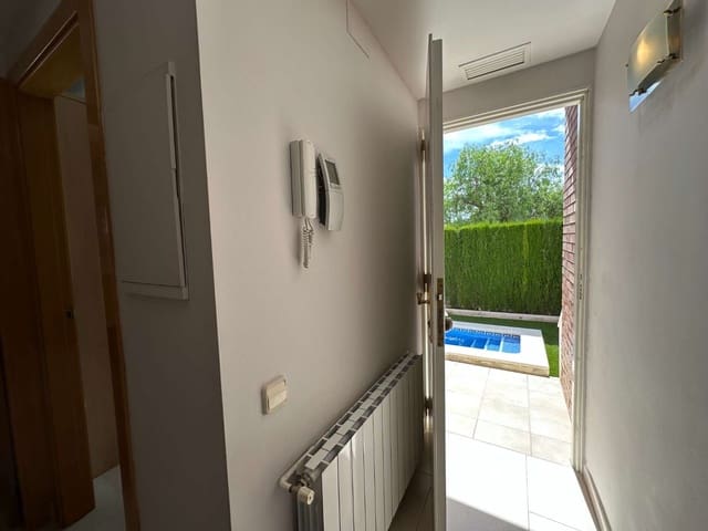 4 soveværelse Semi-Rækkehus til salg i Mont-roig del Camp med swimmingpool garage - € 629.000 (Ref: 9828761)