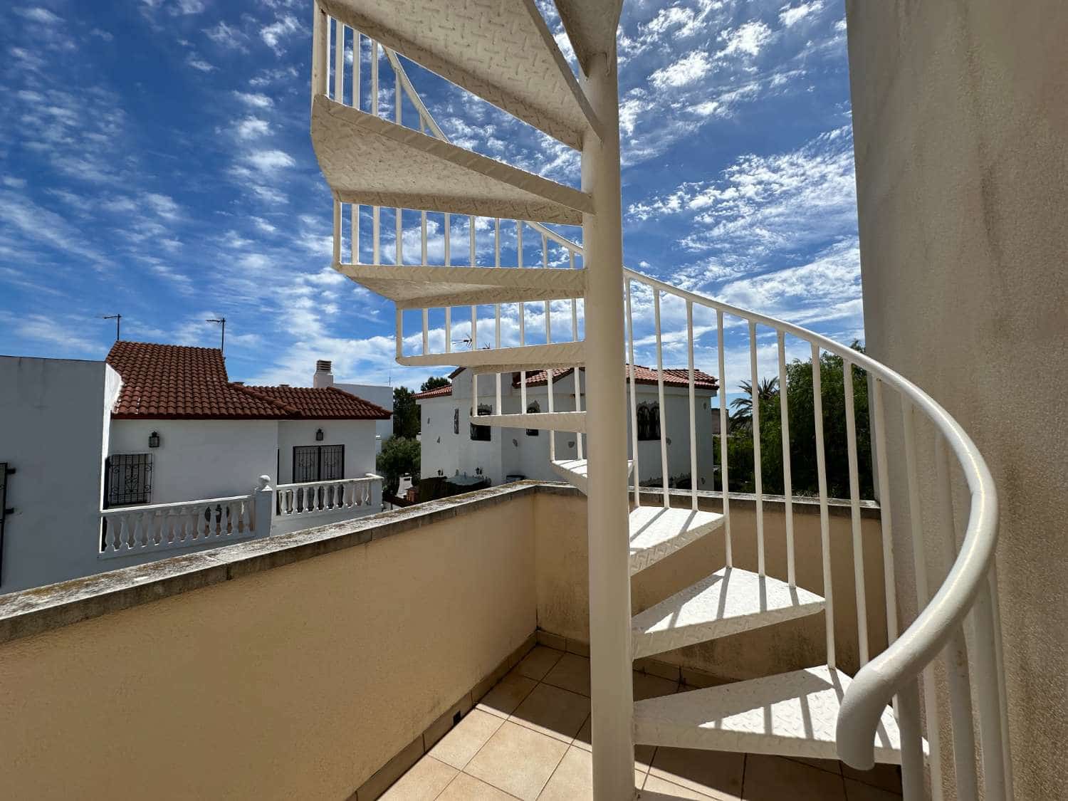 4 soveværelse Semi-Rækkehus til salg i Mont-roig del Camp med swimmingpool garage - € 629.000 (Ref: 9828761)