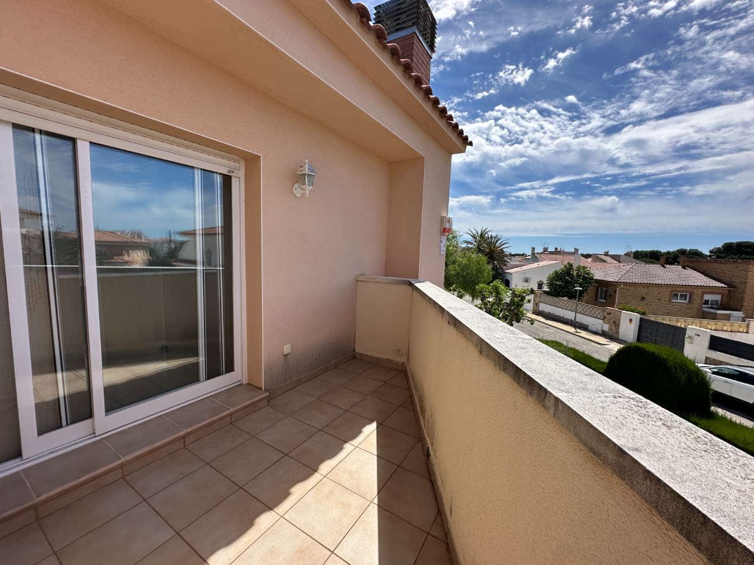 4 soveværelse Semi-Rækkehus til salg i Mont-roig del Camp med swimmingpool garage - € 629.000 (Ref: 9828761)