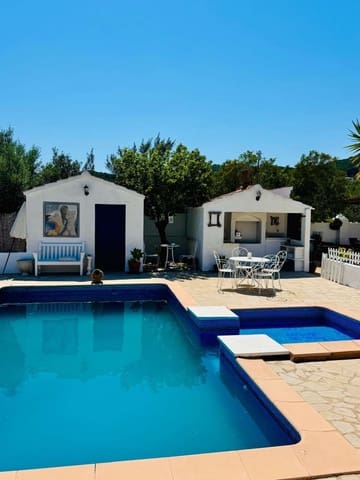 8 bedroom Finca/Country House for sale in L'Ametlla de Mar with pool garage - € 530,000 (Ref: 9889912)