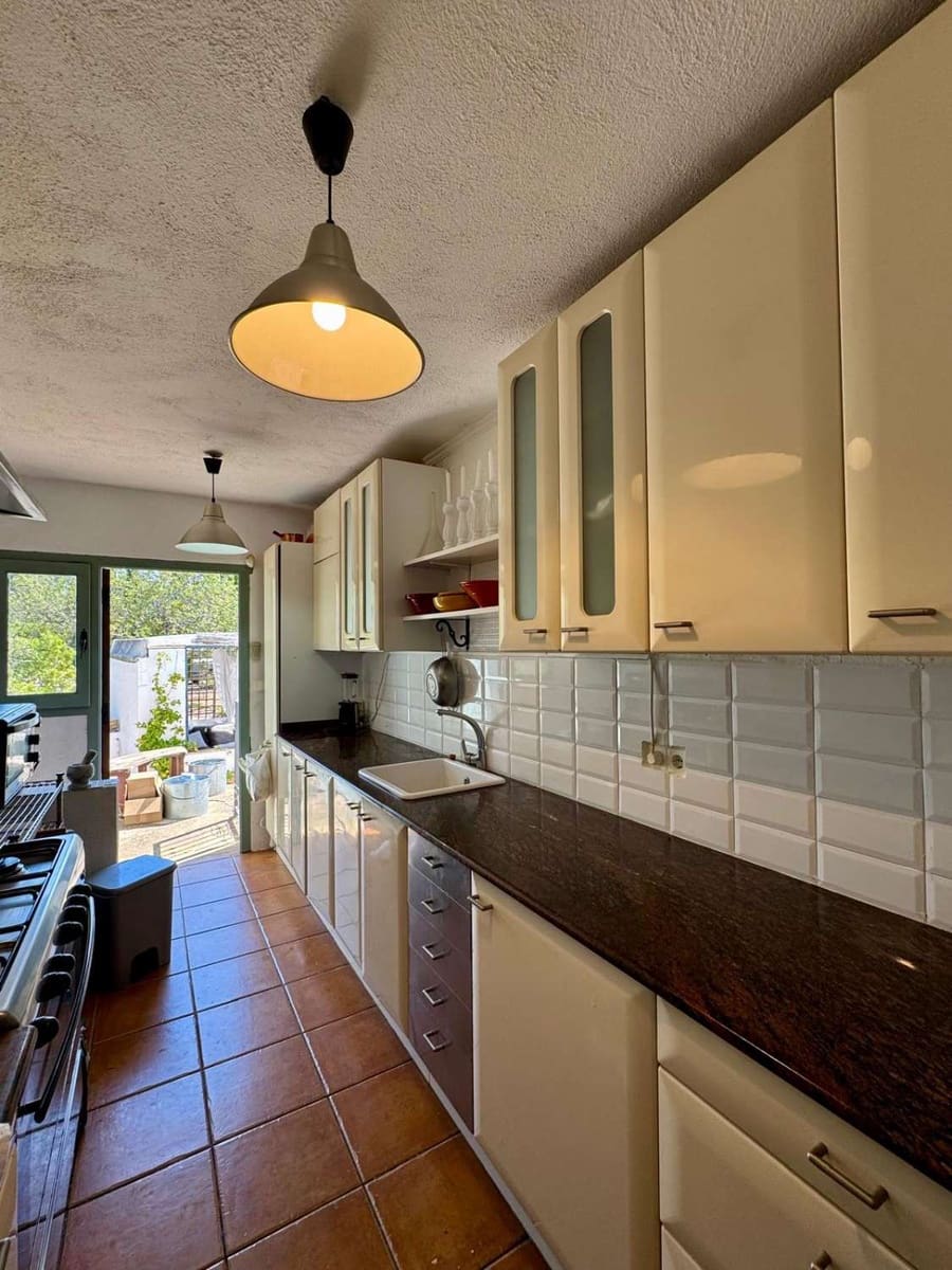 8 bedroom Finca/Country House for sale in L'Ametlla de Mar with pool garage - € 530,000 (Ref: 9889912)