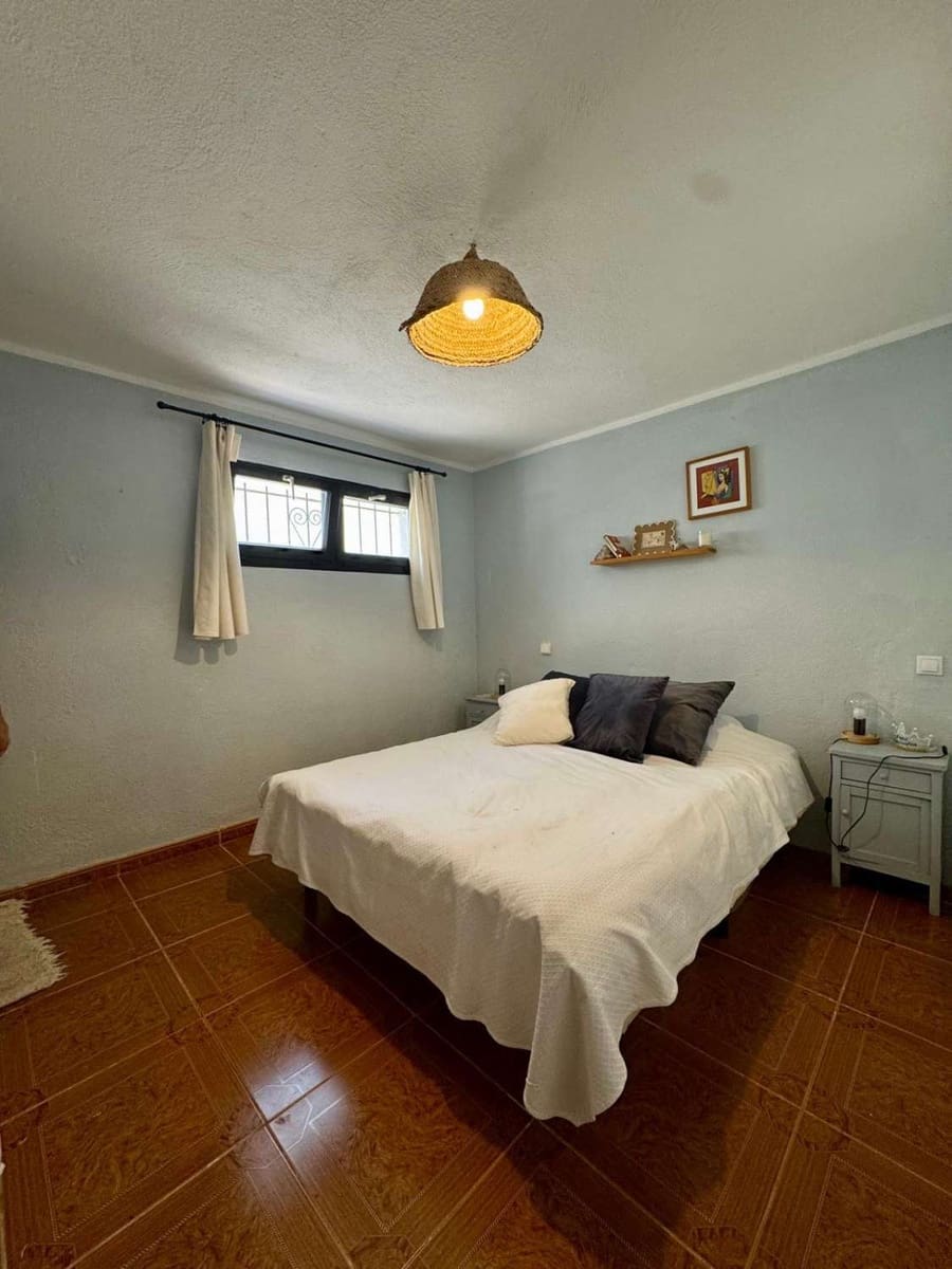 8 bedroom Finca/Country House for sale in L'Ametlla de Mar with pool garage - € 530,000 (Ref: 9889912)