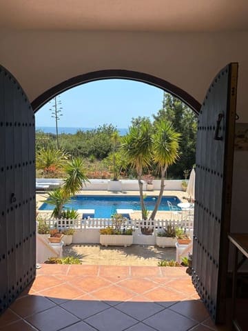 8 bedroom Finca/Country House for sale in L'Ametlla de Mar with pool garage - € 530,000 (Ref: 9889912)