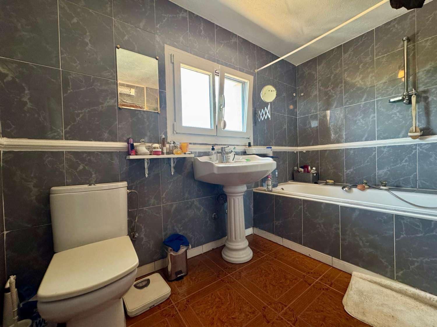 8 bedroom Finca/Country House for sale in L'Ametlla de Mar with pool garage - € 530,000 (Ref: 9889912)
