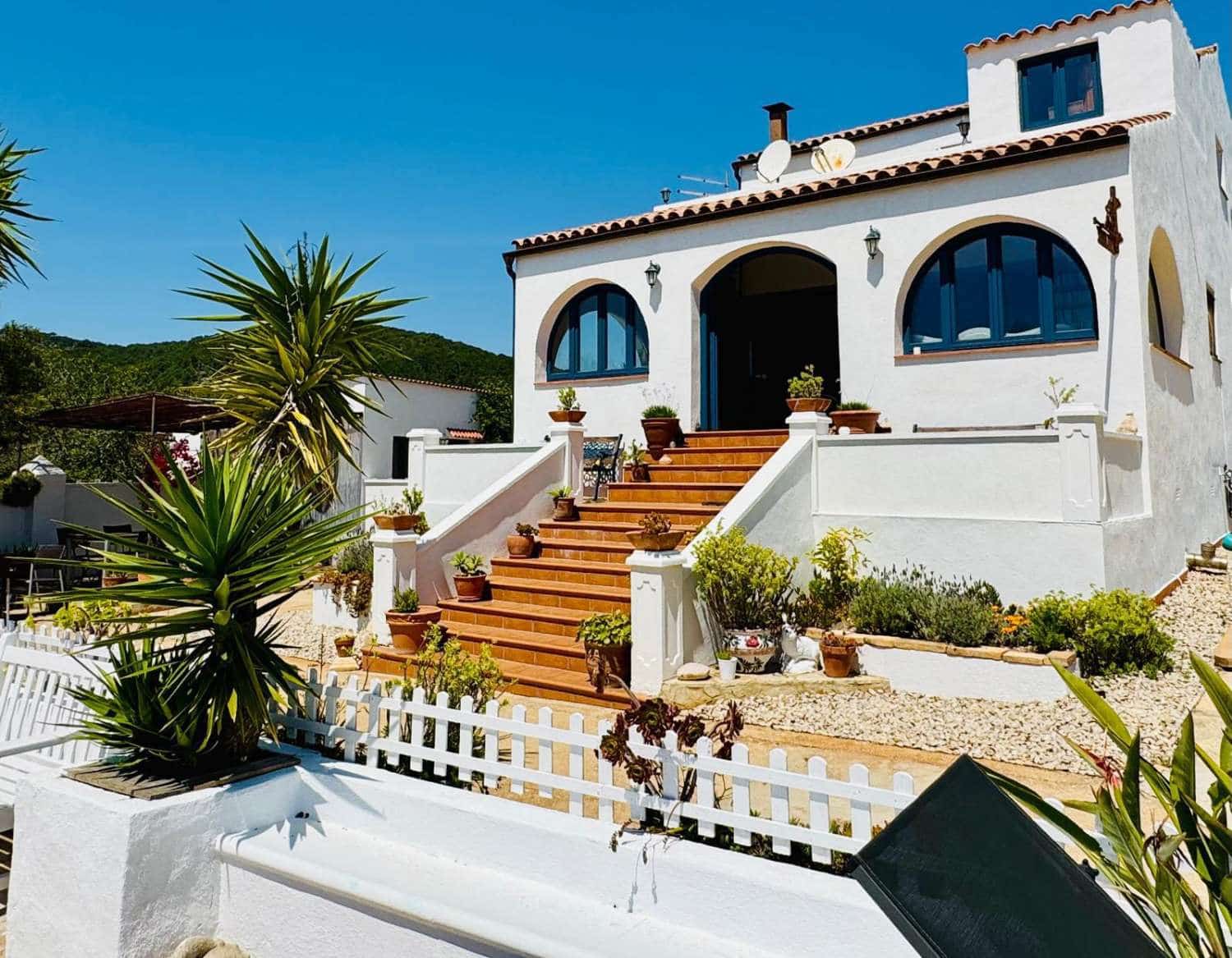 8 bedroom Finca/Country House for sale in L'Ametlla de Mar with pool garage - € 530,000 (Ref: 9889912)