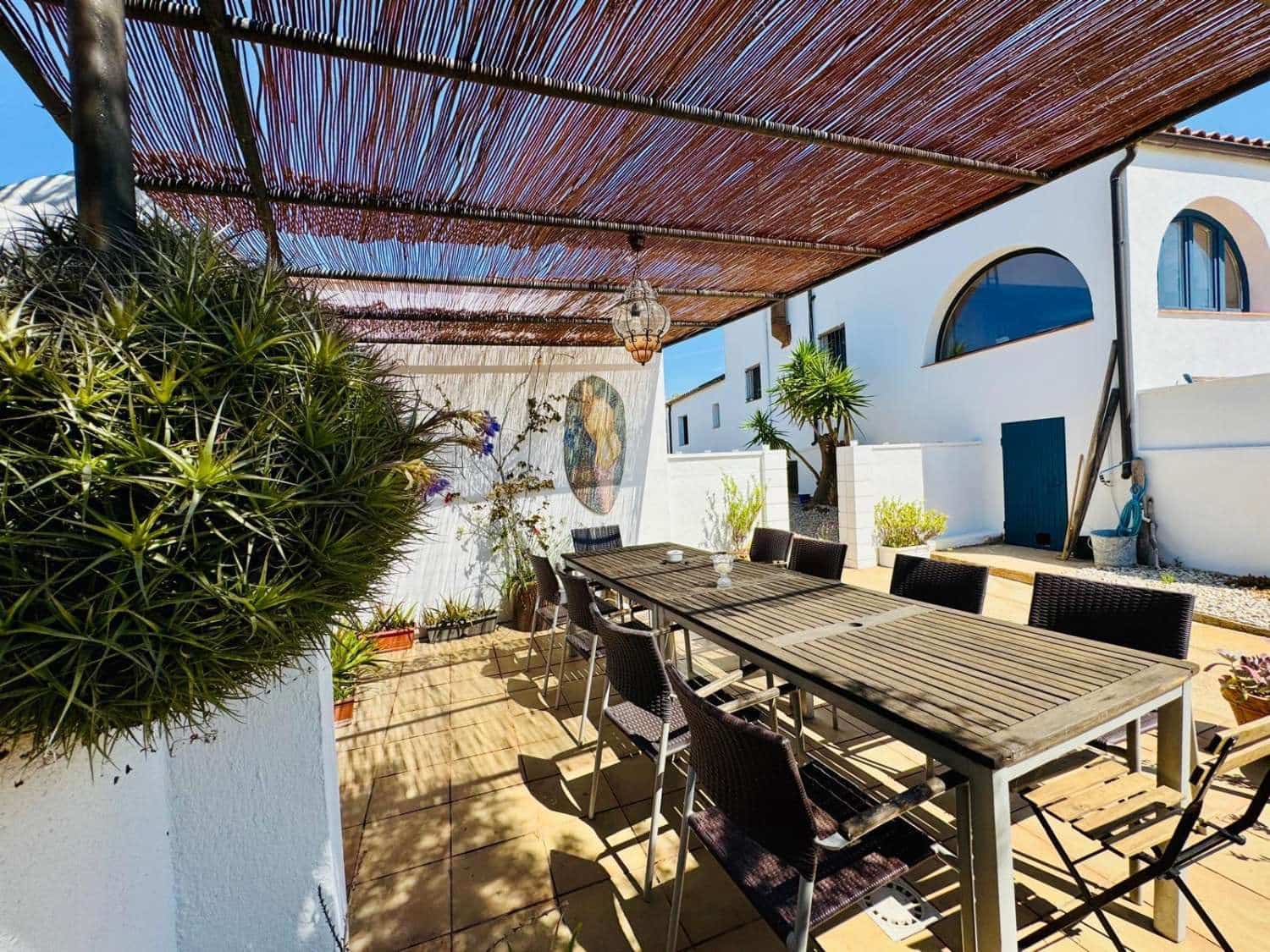 8 bedroom Finca/Country House for sale in L'Ametlla de Mar with pool garage - € 530,000 (Ref: 9889912)