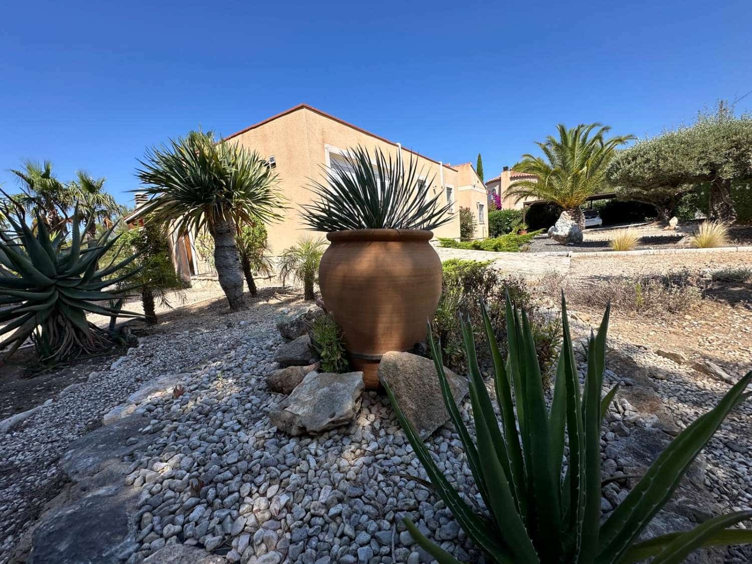 4 sovrum Villa till salu i L'Ametlla de Mar med pool - 390 000 € (Ref: 9915301)