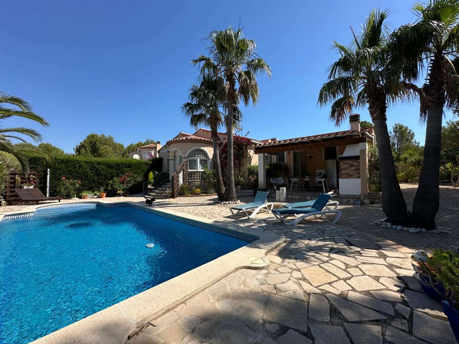 4 sovrum Villa till salu i L'Ametlla de Mar med pool - 390 000 € (Ref: 9915301)