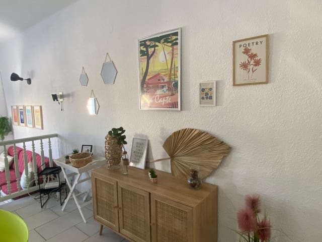 Pareado de 3 habitaciones en Mont-roig del Camp en venta con piscina garaje - 290.000 € (Ref: 9943381)