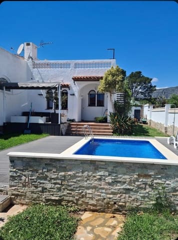 Pareado de 3 habitaciones en Mont-roig del Camp en venta con piscina garaje - 290.000 € (Ref: 9943381)