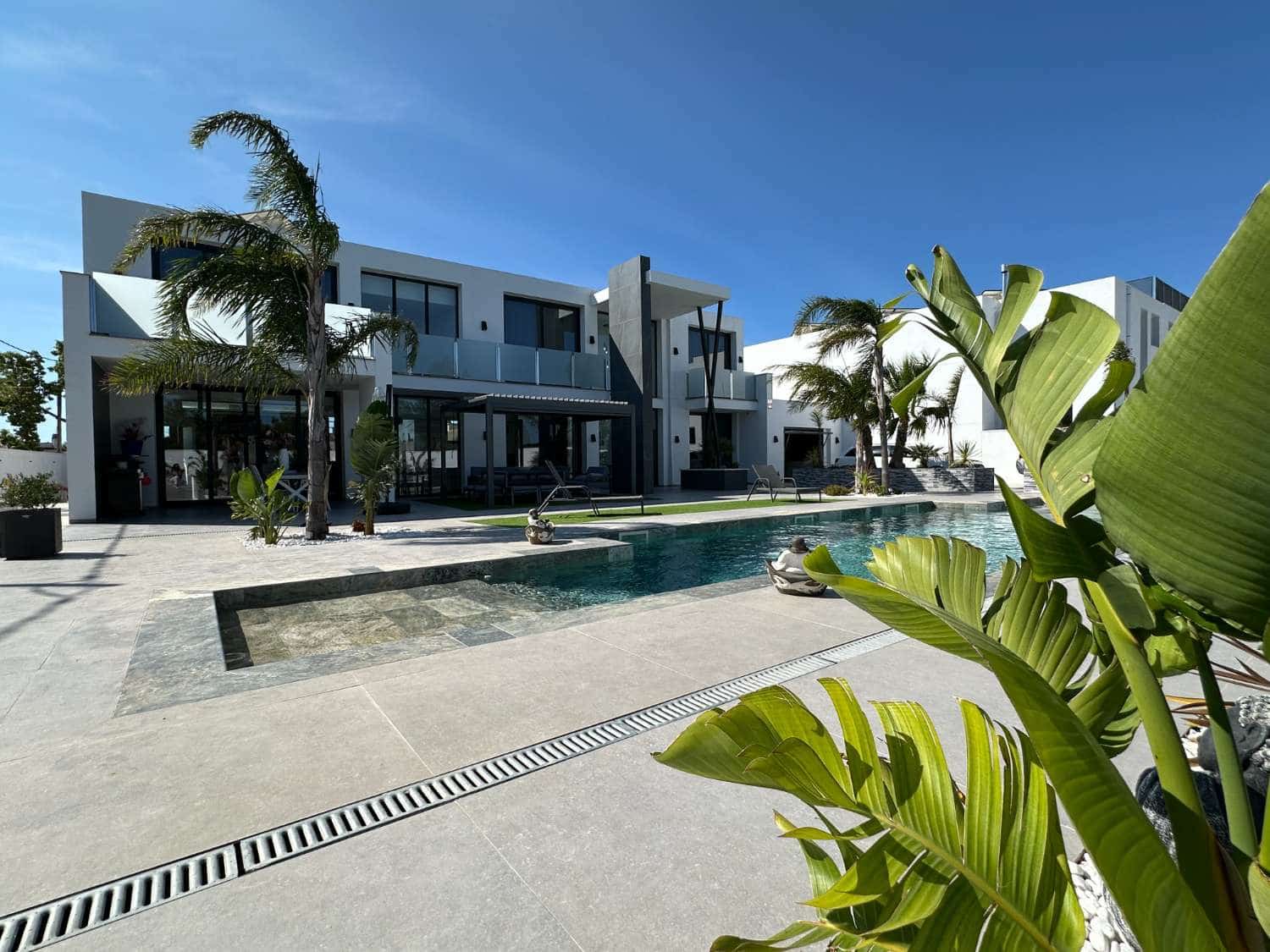 4 soveværelse Villa til salg i L'Ametlla de Mar med swimmingpool garage - € 1.300.000 (Ref: 9943909)
