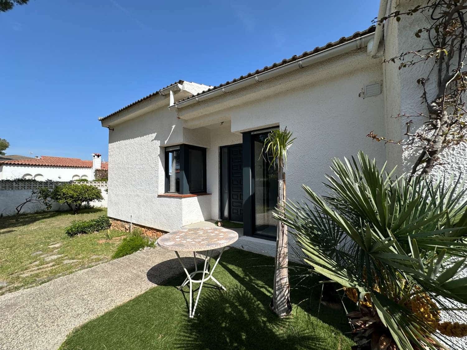 Chalet de 3 habitaciones en Mont-roig del Camp en venta - 330.000 € (Ref: 9990278)