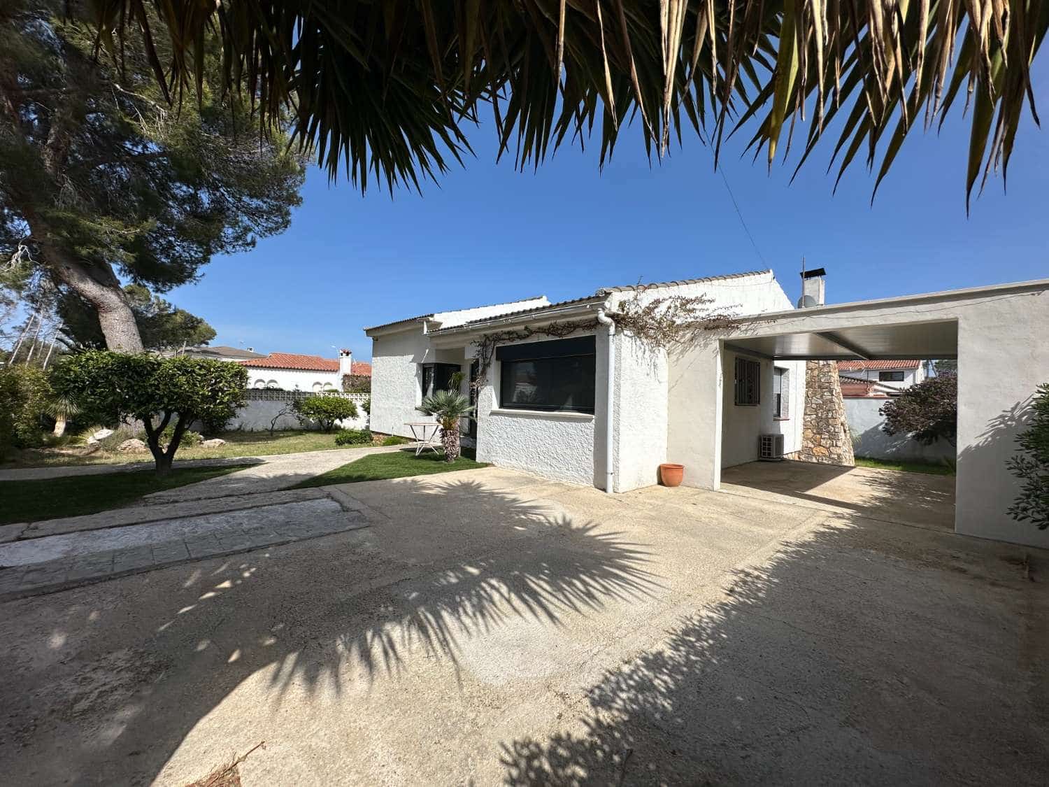 Chalet de 3 habitaciones en Mont-roig del Camp en venta - 330.000 € (Ref: 9990278)