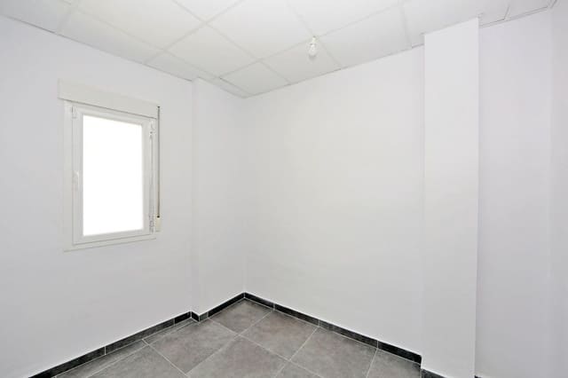 3 soverom Villa til salgs i Guardamar de la Safor med garasje - € 295 000 (Ref: 10054432)