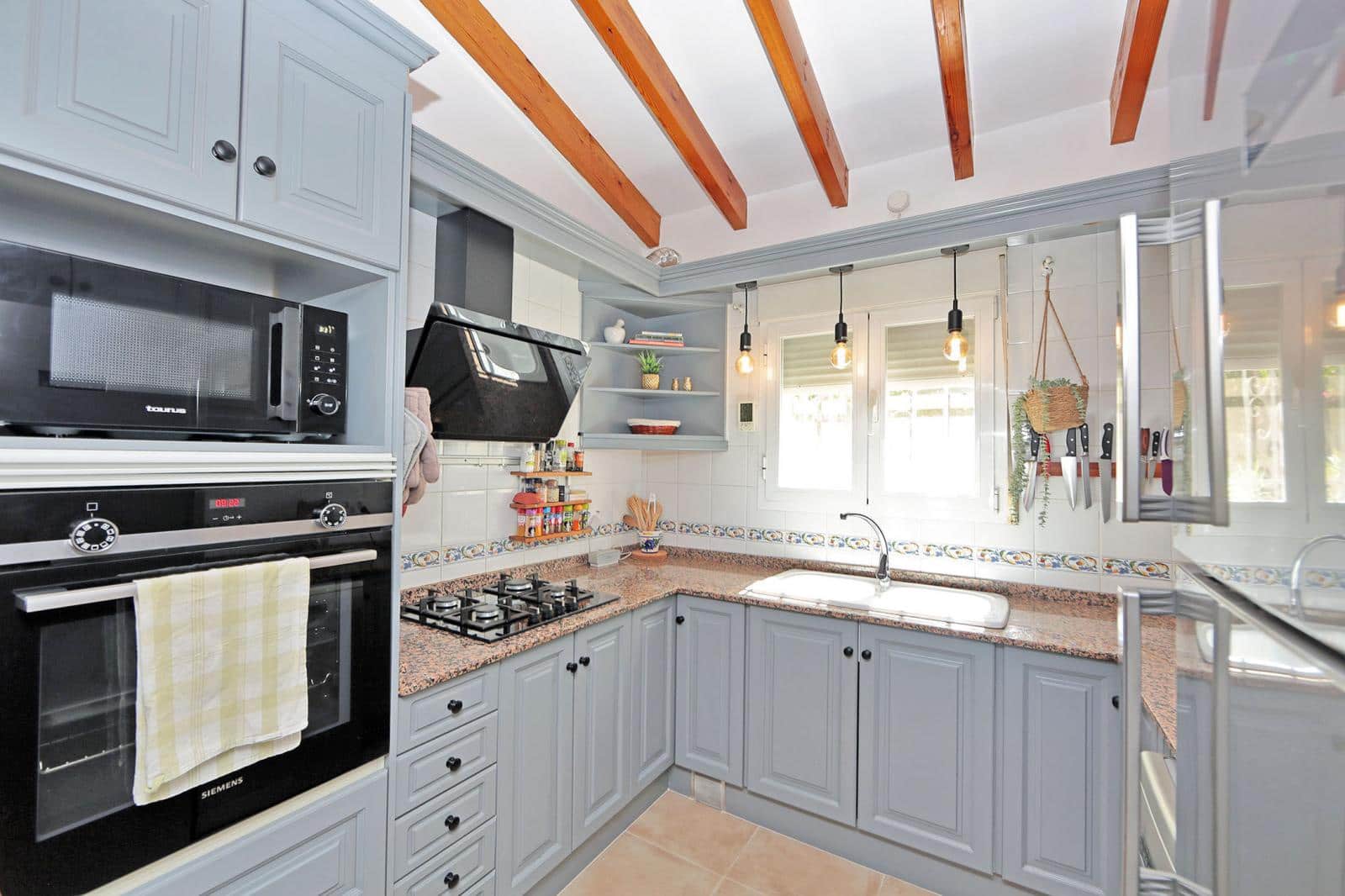 4 slaapkamer Villa te koop in Denia met zwembad garage - € 575.000 (Ref: 10062322)