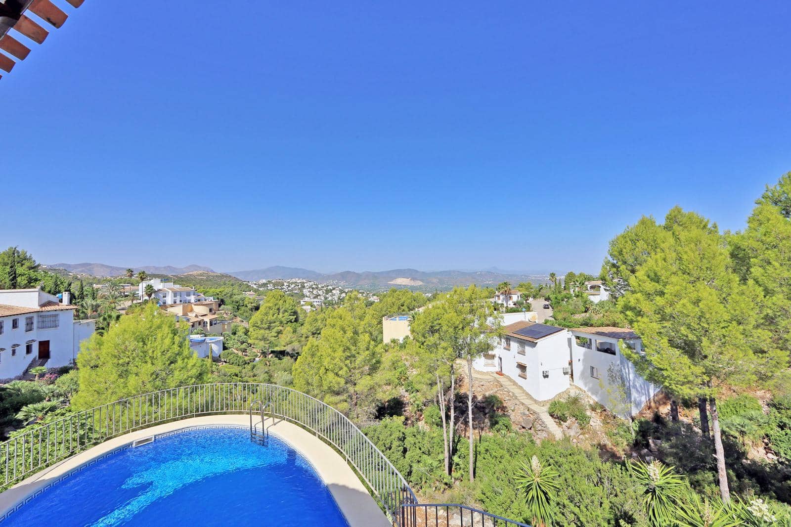 4 slaapkamer Villa te koop in Denia met zwembad garage - € 575.000 (Ref: 10062322)