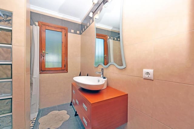 3 slaapkamer Villa te koop in El Montgó, Dénia met zwembad - € 635.000 (Ref: 10085017)