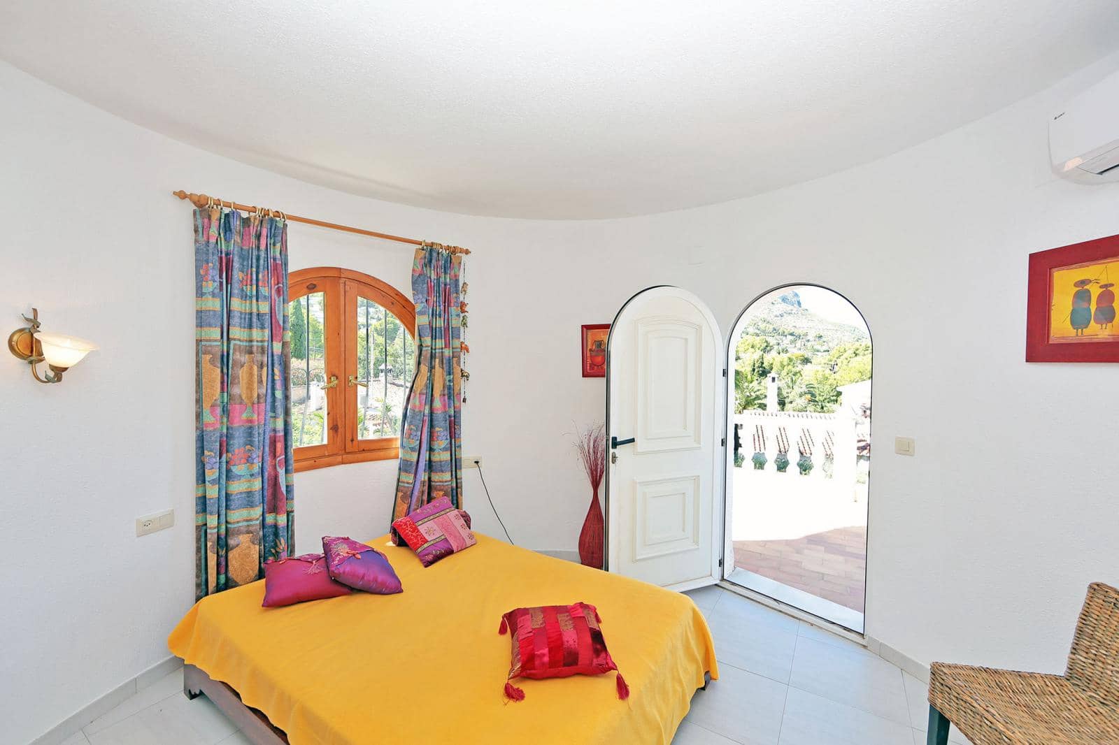 3 slaapkamer Villa te koop in Denia met zwembad - € 635.000 (Ref: 10085017)
