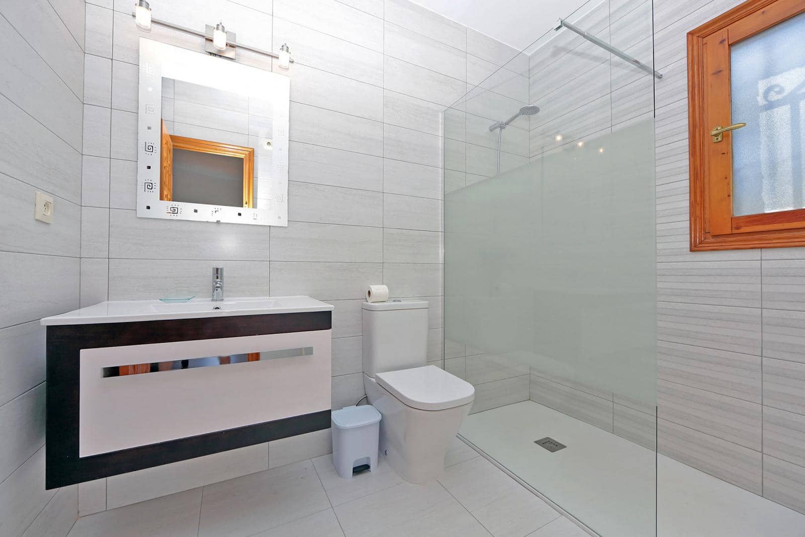 3 slaapkamer Villa te koop in Denia met zwembad - € 635.000 (Ref: 10085017)