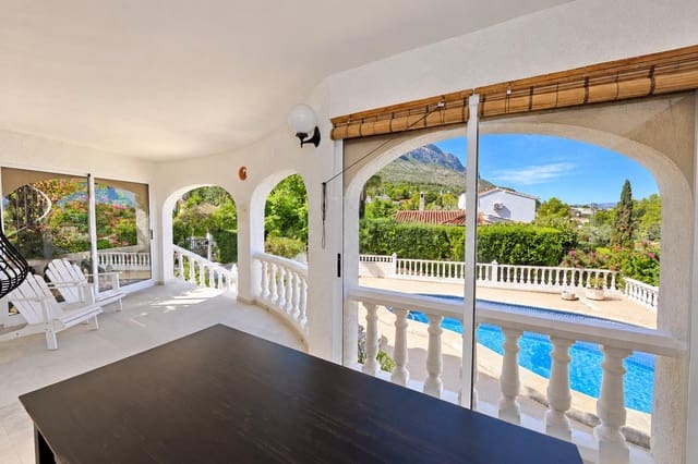 3 slaapkamer Villa te koop in El Montgó, Dénia met zwembad - € 635.000 (Ref: 10085017)