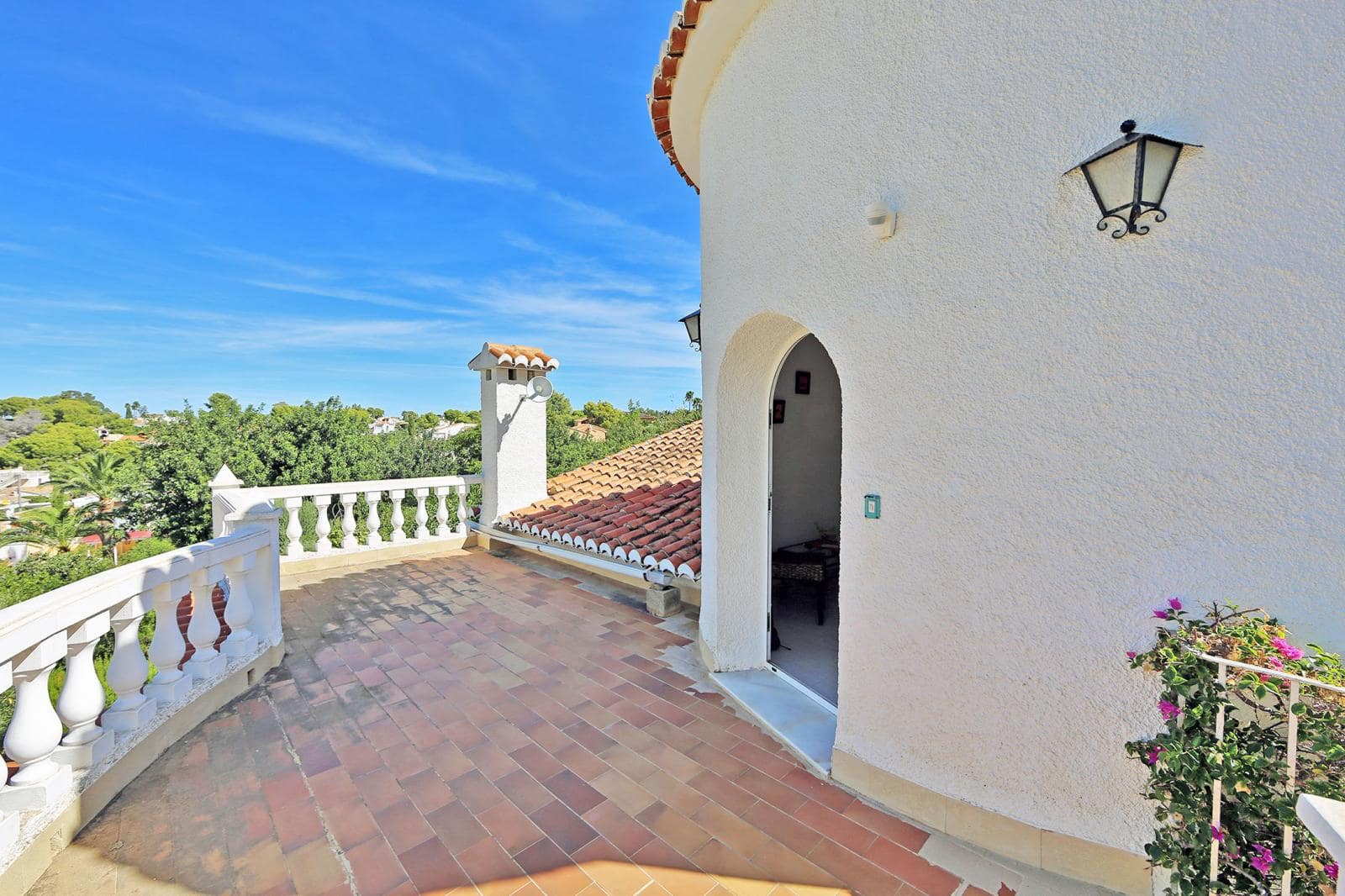 3 slaapkamer Villa te koop in Denia met zwembad - € 635.000 (Ref: 10085017)