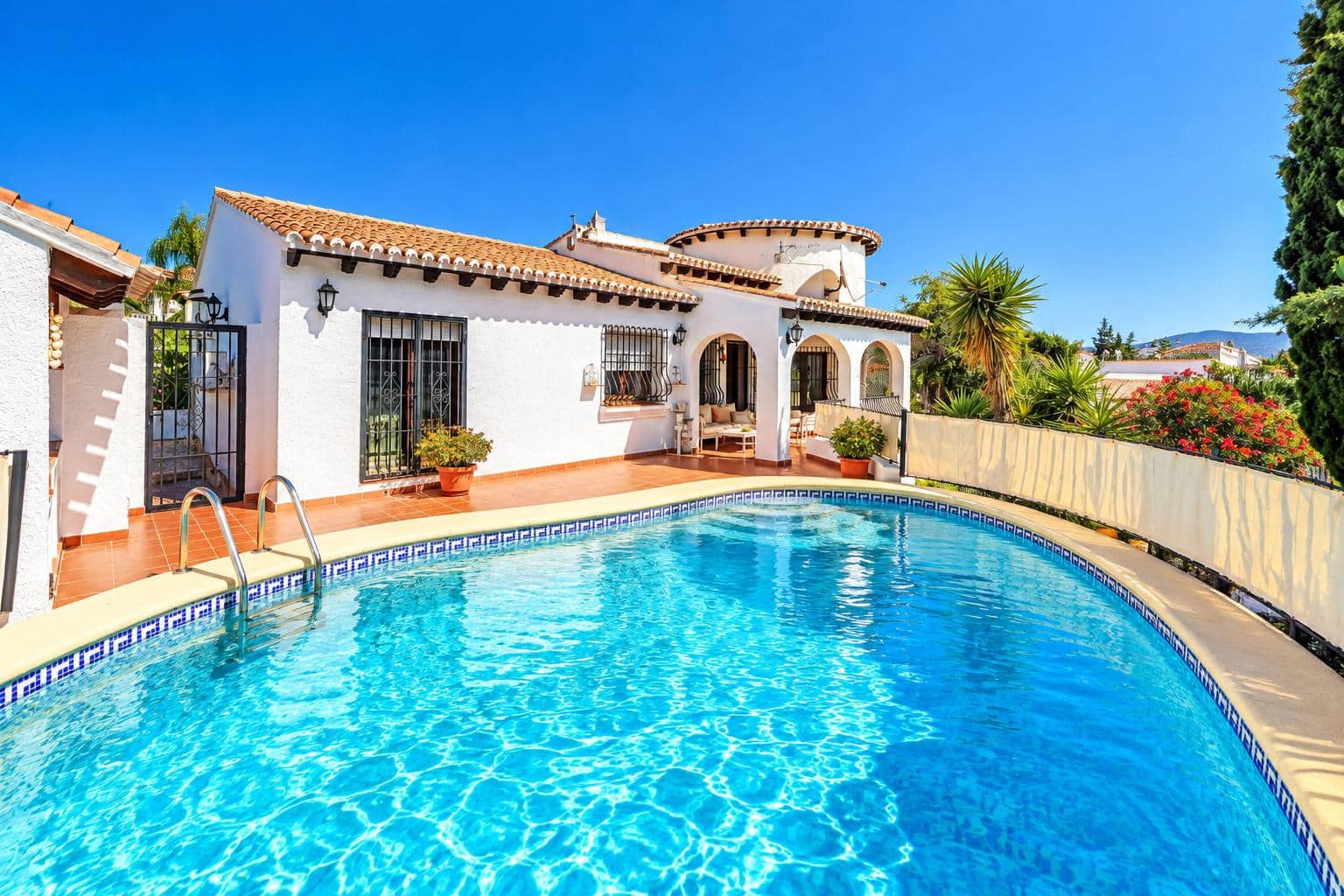 3 chambre Villa/Maison à vendre à Denia avec piscine garage - 380 000 € (Ref: 10113524)