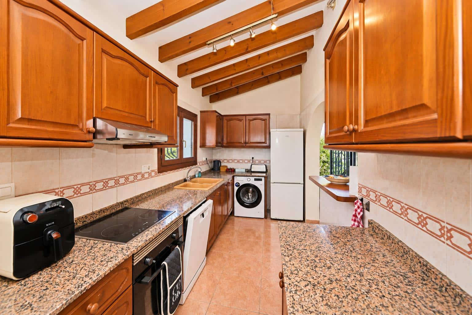 3 chambre Villa/Maison à vendre à Denia avec piscine garage - 380 000 € (Ref: 10113524)