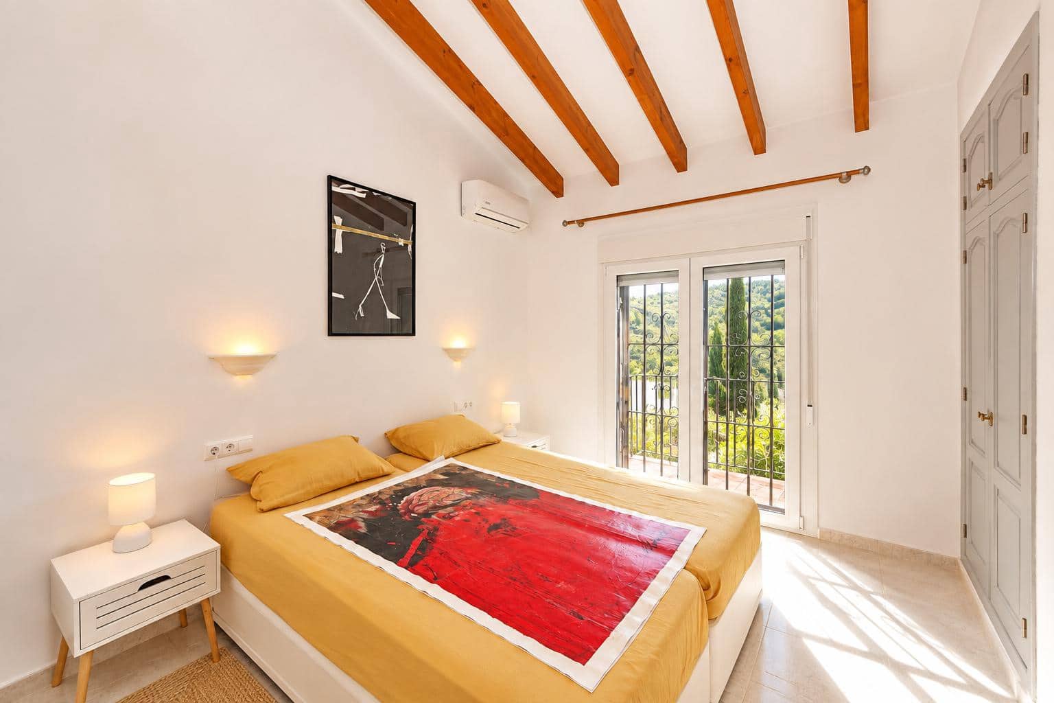 3 bedroom Villa for sale in Denia with pool garage - € 399,000 (Ref: 10117090)