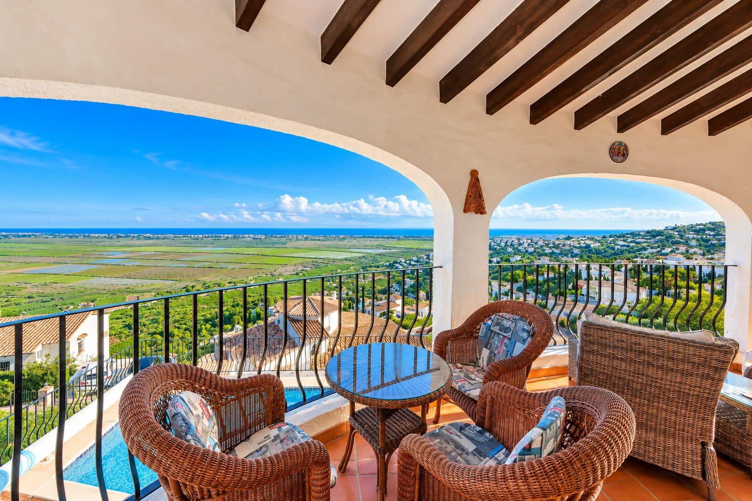 4 soveværelse Villa til salg i Denia med swimmingpool - € 550.000 (Ref: 10160252)