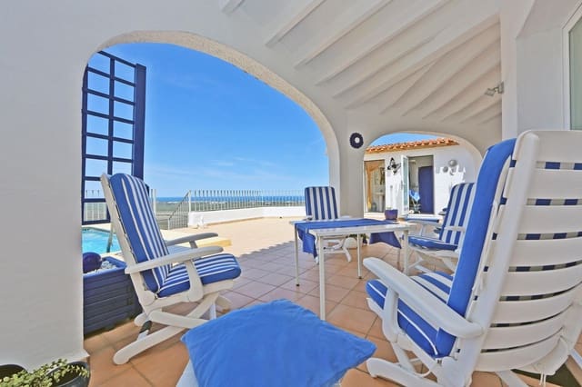 4 slaapkamer Villa te koop in Dénia met zwembad - € 599.000 (Ref: 8990200)