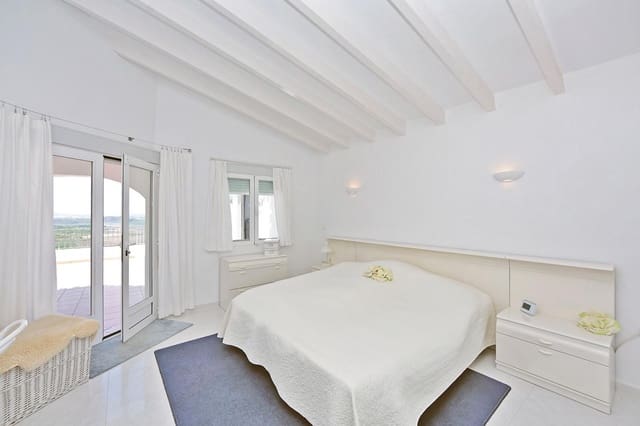 4 slaapkamer Villa te koop in Dénia met zwembad - € 599.000 (Ref: 8990200)